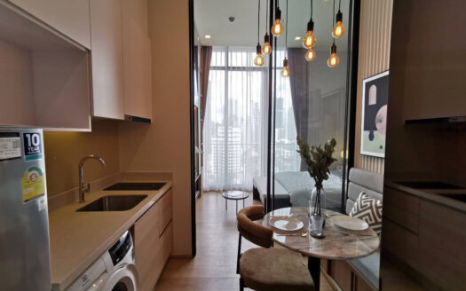 ให้เช่าด่วน 🔥 Noble Around Sukhumvit 33 (โนเบิล อราวน์ สุขุมวิท 33) ใกล้ BTS พร้อมพงษ์เพียง 750 เมตร