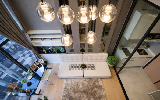 ให้เช่าด่วน 🔥 Chewathai Residence Asoke | ห้องแต่งสวย สไตล์โมเดิร์น | เดินทางสะดวก | ใกล้ MRT พระราม 9 |