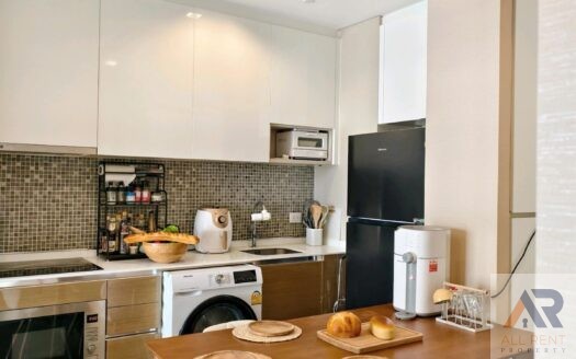 คอนโดให้เช่า ชั้นสูง วิวสวย ห้อง 2 นอน พร้อมเข้าอยู่ The Saint Residences | 32,000