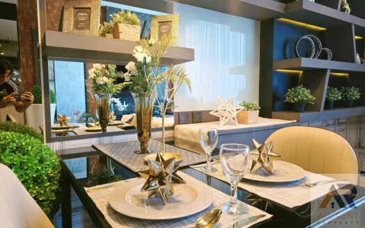 คอนโดให้เช่า Edge Sukhumvit 23 (เอดจ์ สุขุมวิท 23) ห้องใหญ่ทำเลทอง พร้อมเข้าอยู่