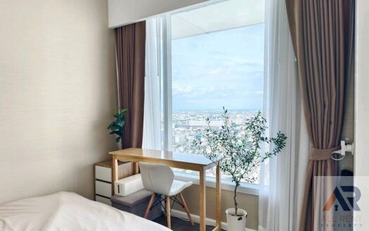 คอนโดให้เช่า ชั้นสูง วิวสวย ห้อง 2 นอน พร้อมเข้าอยู่ The Saint Residences | 32,000