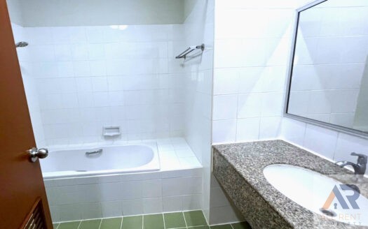 ✨ราคาดีที่สุด! Wittayu Complex ใจกลางเพลินจิต 2 ห้องนอน ในงบ 32K
