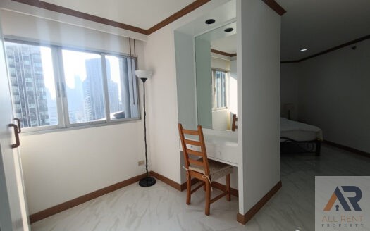 ✨คอนโดใหญ่ 2 ห้องนอน ใจกลางวิทยุ–เพลินจิต! Wittayu Complex ห้องสวย ชั้นสูง เพียง 35k