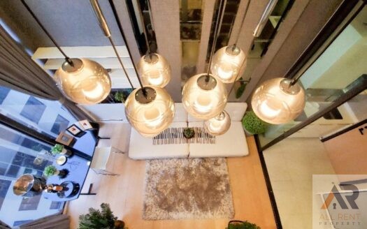 คอนโดให้เช่า Chewathai Residence Asoke (ชีวาทัย เรสซิเดนซ์ อโศก) ห้องดีโซนอโศก ราคาแบบนี้หายไว รีบจอง