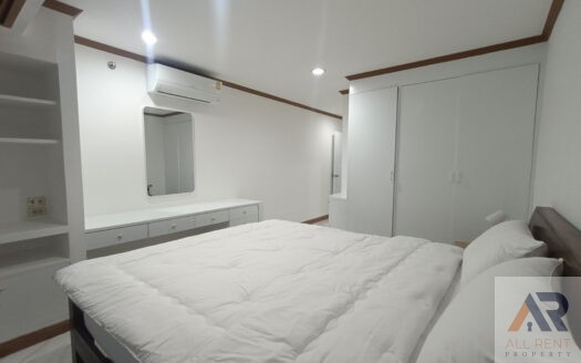 ✨คอนโดใหญ่ 2 ห้องนอน ใจกลางวิทยุ–เพลินจิต! Wittayu Complex ห้องสวย ชั้นสูง เพียง 35k