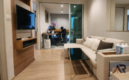 🏢 คอนโดให้เช่า Rhythm Phahol – Ari (ริทึ่ม พหล – อารีย์) ทำเลดี เดินทางง่าย ใกล้คาเฟ่ และร้านอาหาร