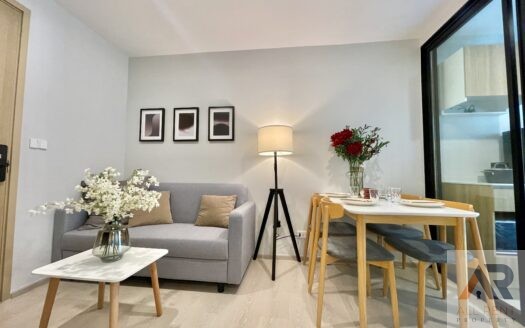 ให้เช่าด่วน ห้องใหม่มือหนึ่ง Nue Connex Donmueang | 1 ห้องนอน | ห้องสวย สไตล์โมเดิร์น | ใกล้ สนามบินดอนเมือง และรถไฟฟ้าสายสีแดง เพียง 5 นาที |