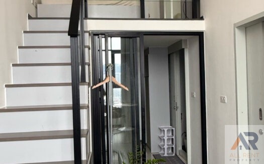 Duplex เพดานสูง รัชโยธิน งบ 22K ได้ 2 ห้องน้ำ คุ้ม🔥 Knightsbridge Space
