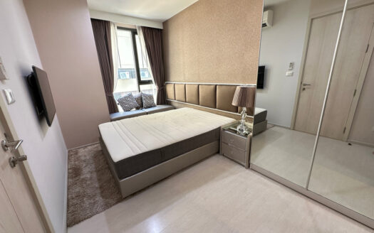 Rare Unit Alert! Rhythm Sukhumvit 42 ใกล้ BTS เอกมัย/ทองหล่อ! 1 ห้องนอน 35.5 ตร.ม. ชั้น 6 พร้อมเข้าอยู่