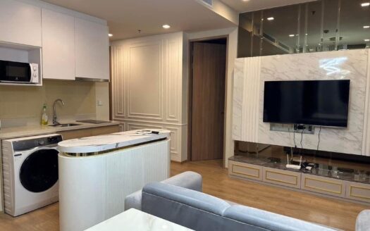 หรูหรา เรียบง่าย ใจกลางสุขุมวิท Noble Around Sukhumvit 33 | ใกล้ BTS พร้อมพงษ์ & EmQuartier | ส่วนกลางลอยฟ้าสุดล้ำ | พร้อมอยู่