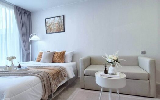 ปล่อยเช่าด่วน! Atmoz Oasis Onnut คอนโดฟีลรีสอร์ท 1 ห้องนอน ชั้น 8 สุดคุ้ม เพียง 13,000/เดือน