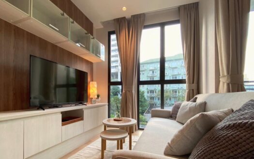 ห้องสไตล์ญี่ปุ่น! ใจกลางทองหล่อ Runesu Thonglor 5 ห้องกว้าง เพดานสูง มีอ่างอาบน้ำ ในงบ 36K