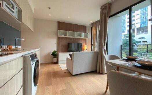 ห้องสไตล์ญี่ปุ่น! ใจกลางทองหล่อ Runesu Thonglor 5 ห้องกว้าง เพดานสูง มีอ่างอาบน้ำ ในงบ 36K