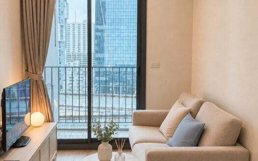 🔥 PYNE by Sansiri ห้องสวย 1 Bedroom ชั้น 14 ขนาด 30 ตร.ม. ใจกลางพญาไท ใกล้ BTS พญาไท เพียง 24,000 บาท/เดือน! 🏙️✨