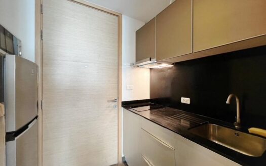 🔥 The Lofts Ekkamai ห้อง Studio ขนาด 33 ตร.ม. ชั้น 7 ทำเลเอกมัย ใกล้ BTS เอกมัย เพียง 20,000 บาท/เดือน! 🏙️✨