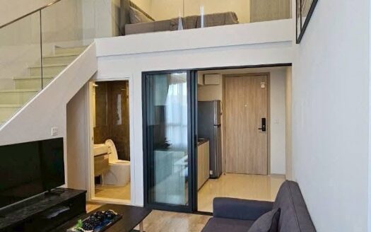🔥 The Tree Pattanakarn – Ekkamai ห้อง Duplex 1 Bedroom ชั้น 28 ขนาด 35 ตร.ม. ห้อง 2 ชั้น ฟังก์ชันลงตัว เพียง 23,000 บาท/เดือน! 🏙️✨
